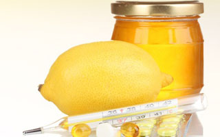 Народное средство от кашля Лимон, мед и градусник