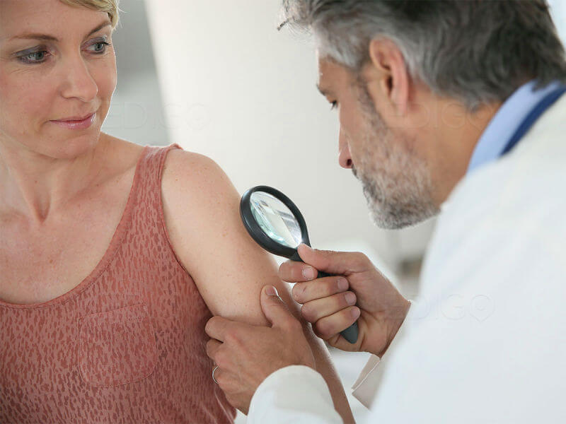 К какому врачу обратиться